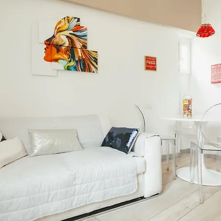 Chromotherapy House * Milan