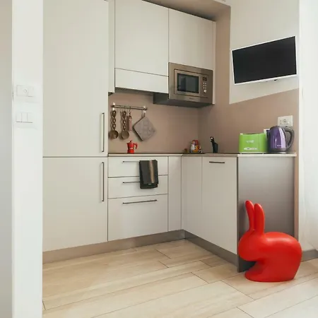 Apartment Chromotherapy House Milan